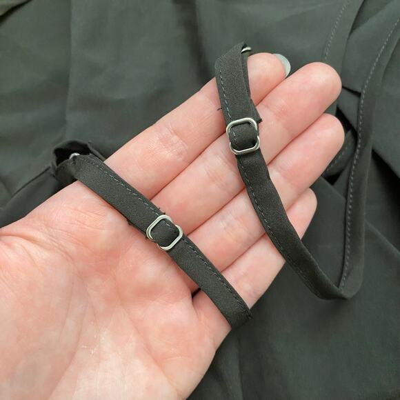 KLD Cowl Neck Adjustable Top Womens Size Medium Gray Casual Basic - Picture 6 of 7